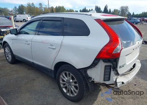 2010 Volvo Xc60 T6/T6 R-Design z USA, uszkodzony, nr VIN YV4992DZ0A2021340